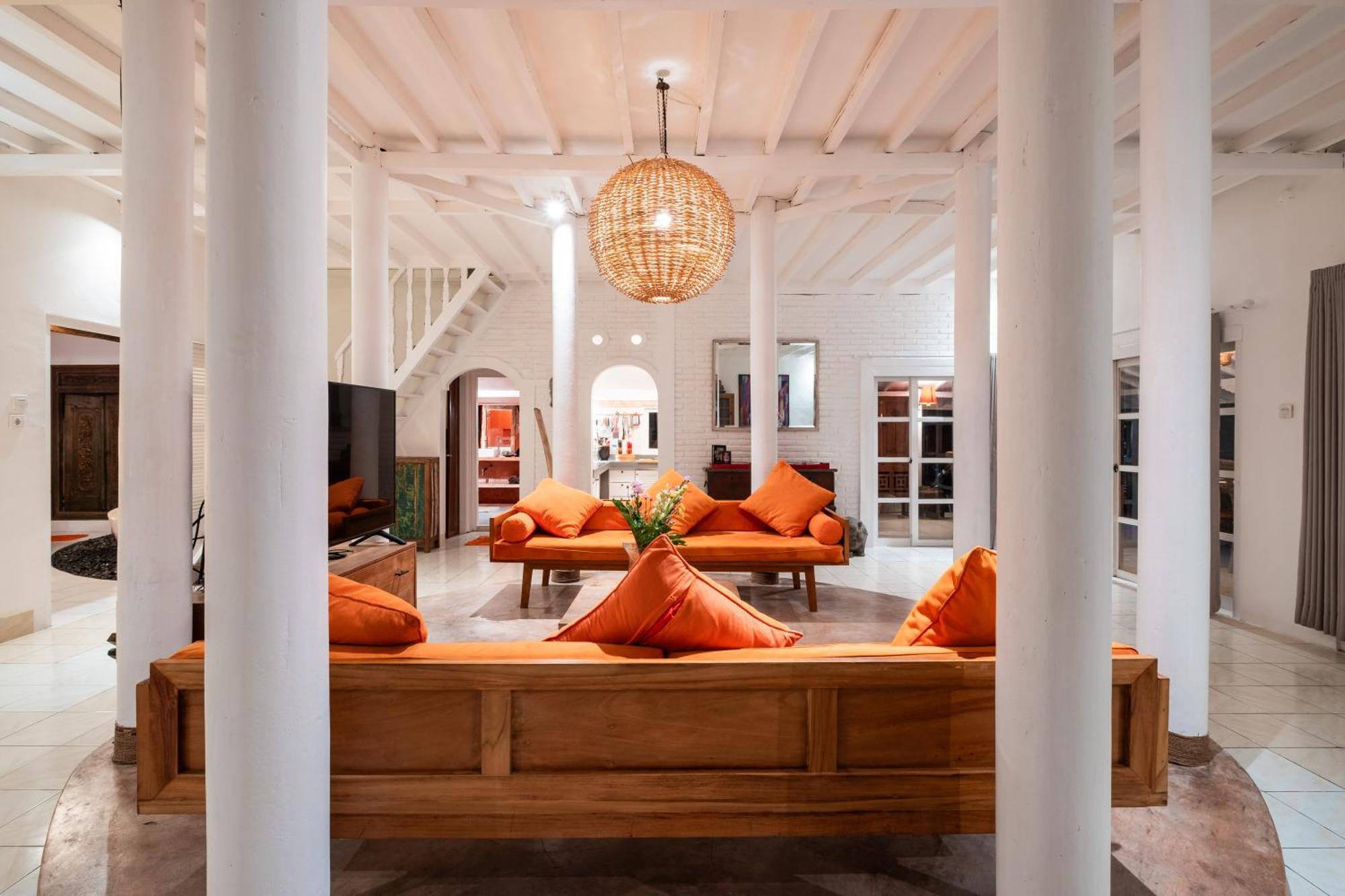 Seminyak Villa Kubuku Экстерьер фото