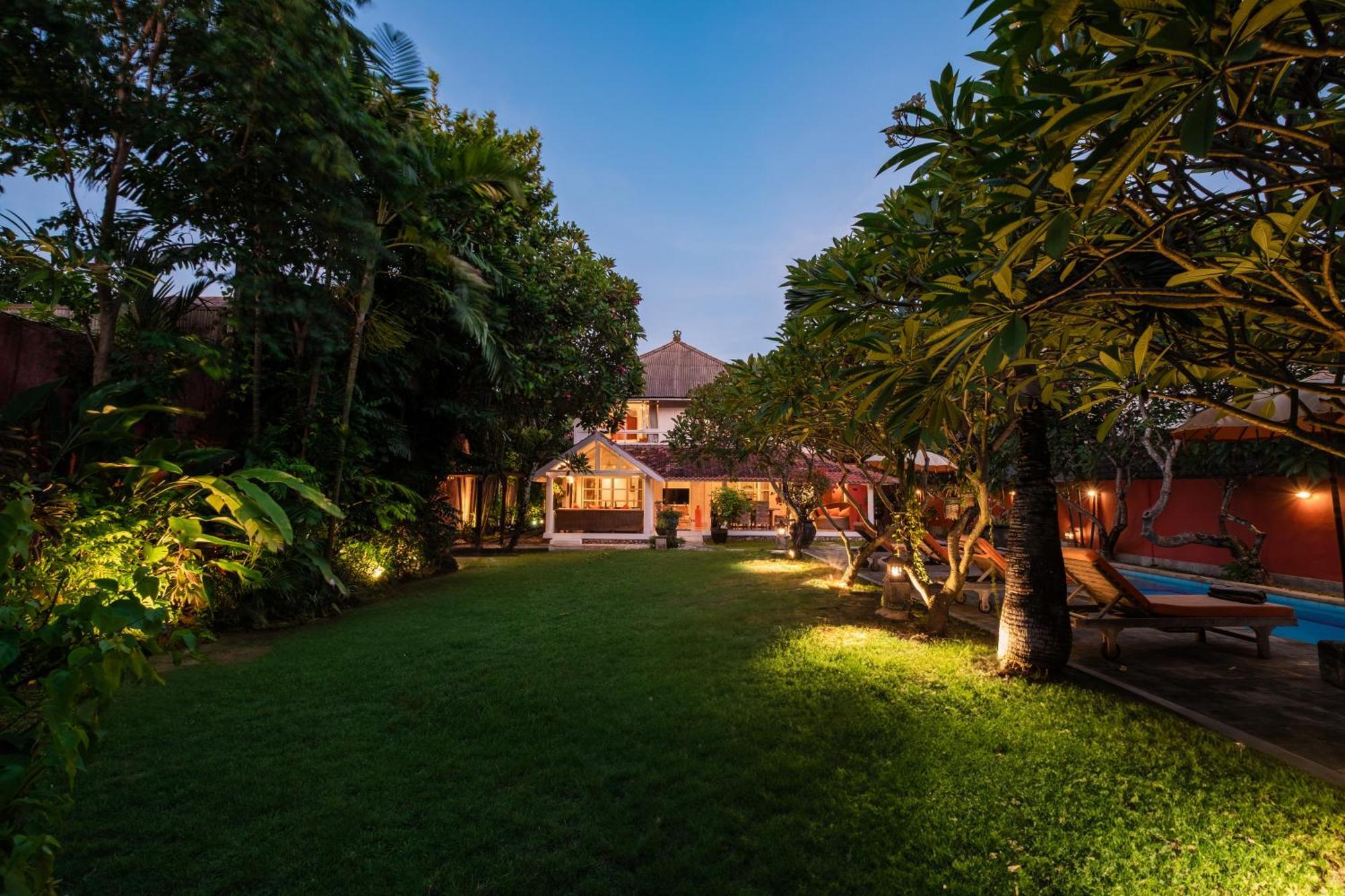 Seminyak Villa Kubuku Экстерьер фото