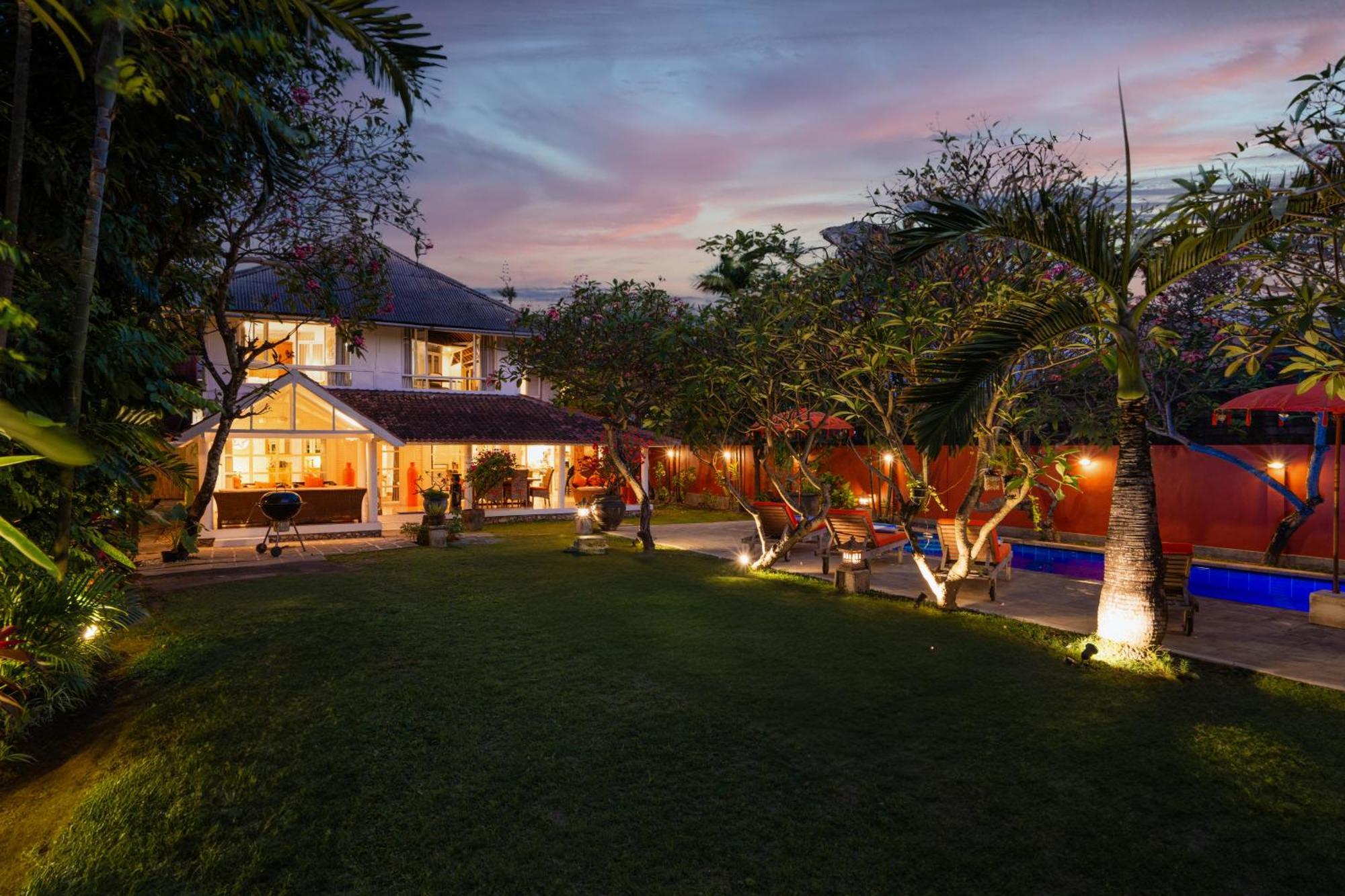 Seminyak Villa Kubuku Экстерьер фото